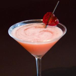 All-American Sweetheart Martini Recipe - (4.2/5)_image