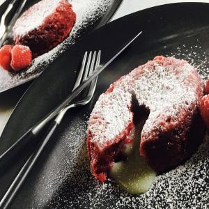 Red Velvet Lava Cake_image