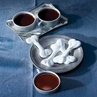 Blood-Red Hot Chocolate & Marshmallow Bones Recipe - (4.7/5)_image