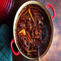 Oxtail Braised With Tomato and Celery (Coda Alla Vaccinara)_image