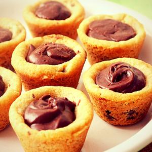 Two Ingredient Cookie Cups image