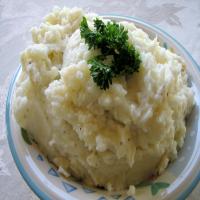 Creamy Cauliflower Mashed Potatoes_image