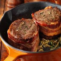 Bacon-Wrapped Filet Mignon w/Balsamic Onions_image