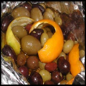 Hot Olives With Citrus and Spice_image