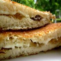 Grilled Cream Cheese Sandwich image