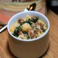 Low-Carb Zuppa Toscana image