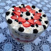 Berry Cheesecake Trifle_image