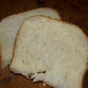 Oatmeal Honey Bread--(Bread Machine)_image