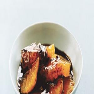 Oranges with Balsamic-and-Anise Caramel_image