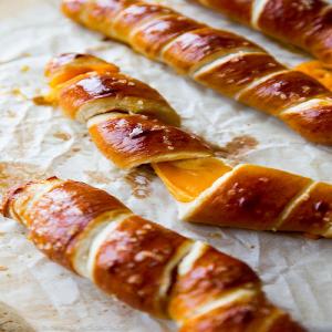 Cheesy Pretzel Twists | Sally's Baking Addiction_image