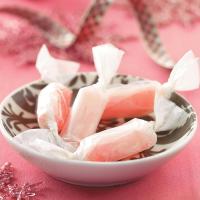 Old-Fashioned Peppermint Taffy image