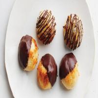 Coconut-Chocolate Macaroons image