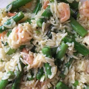 Orzo and Shrimp Salad with Asparagus_image