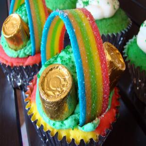 St. Patty's Over the Rainbow Cupcakes_image