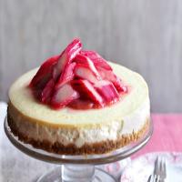 Baked vanilla cheesecake with rhubarb and ginger compote recipe_image
