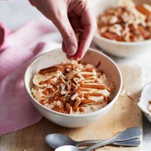 Almond butter & banana porridge image