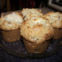 Pear, Date and Cream Cheese Muffins_image