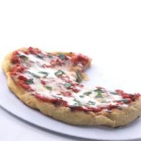 Grilled Pizza Margherita image