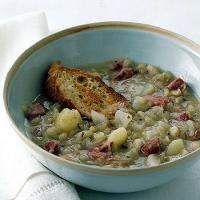 Cabbage and White Bean Soup_image