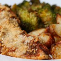 One Pan Garlic Parmesan Chicken And Vegetable Bake Recipe by Tasty_image