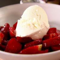 Strawberries with Balsamic Vinegar image