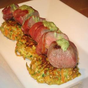 Prosciutto Wrapped Lamb With a Minted Pea Sauce_image