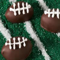 Football-Shaped Cookie Balls_image