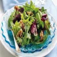 Mixed Greens Salad with Warm Walnut Dressing_image
