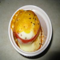 Tomato Filled With Cheese and Egg_image