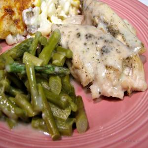 Norfolk Turkey Breast With Asparagus_image