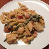 Penne Rosa with Parmesan Crusted Chicken_image