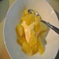 Vanilla-Poached Pineapple Sauce_image