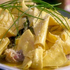 Chicken Confit and Asparagus with Pasta Rags_image