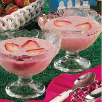 Chilled Spiced Strawberry Soup_image