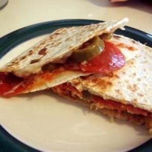 Grilled Pizza Wraps_image