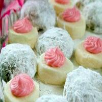 Butter Meltaways with Pink Frosting Recipe - (4.6/5)_image