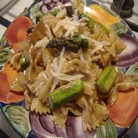 Penne With Roasted Asparagus and Balsamic Butter image