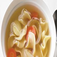 Simple Chicken Noodle Soup_image
