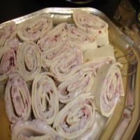 Turkey and Cranberry Roll up Pinwheels_image