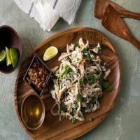 Turkey Salad With Fried Shallots and Herbs_image