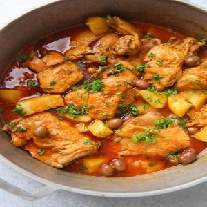 Pollo Guisado (Chicken Stew) + Video - Cooked by Julie_image