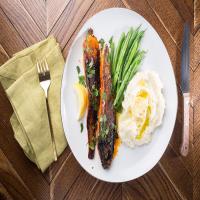 Pan-Seared Carrot Steaks_image