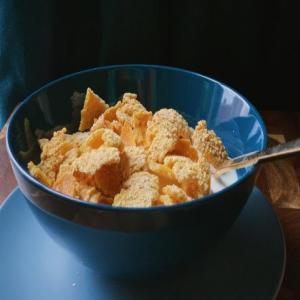 Homemade Corn Flakes Cereal_image