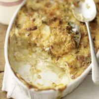 Creamy potato & shallot gratin image