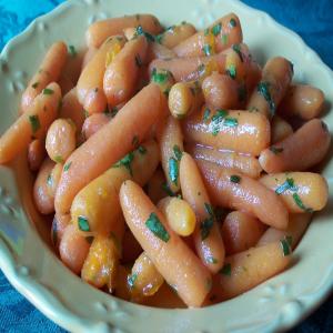 Apricot and Tarragon Baby Carrots image