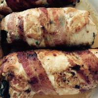 Chicken Breast Stuffed with Spinach Blue Cheese and Bacon_image