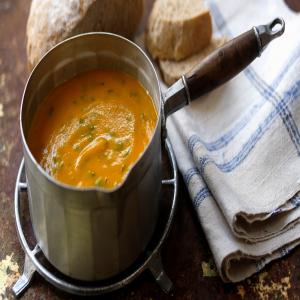 Carrot and coriander soup_image