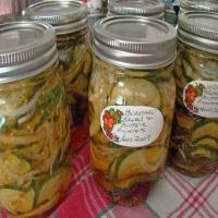 Heritage Bread and Butter Pickle - Pickled Cucumber and Onions_image