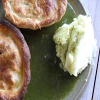 Propah Eastend Pie, Mash and Licqour image