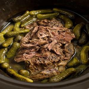 Dill Pickle Roast Beef_image